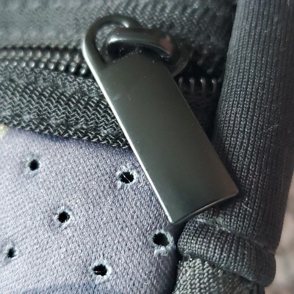 SBG Unisex Bag - Picture 5 of 15